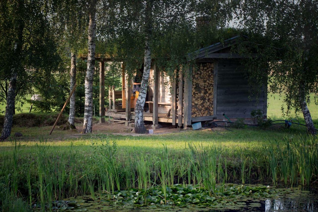 Mednieki Kalvene Krusati Exterior foto